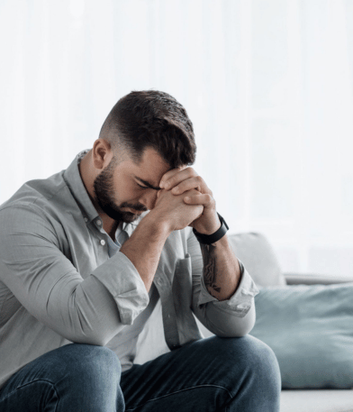 Cancer de prostata hombre preocupado